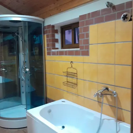 Mugs بيت ضيافة