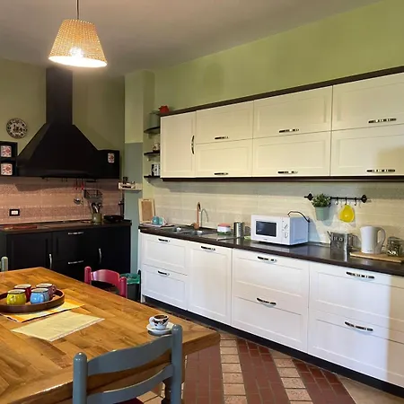 Mugs بيت ضيافة