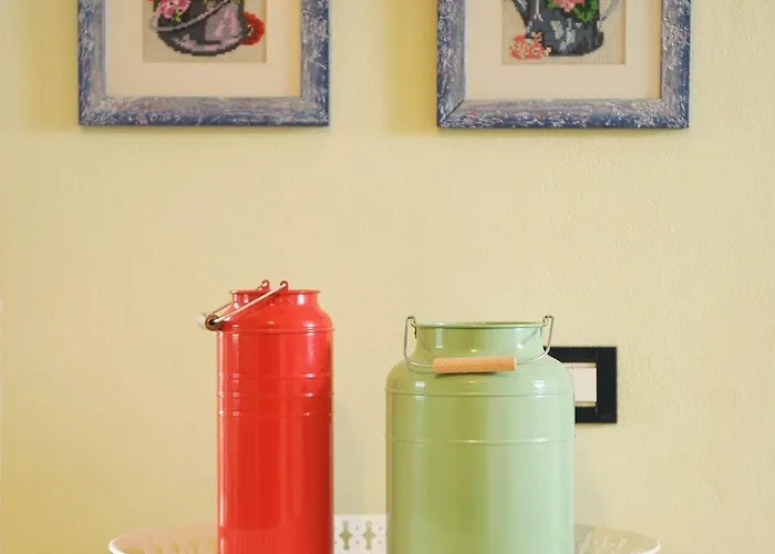 Mugs Πανσιόν Ljaknasi