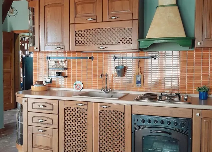 Mugs Πανσιόν 4*