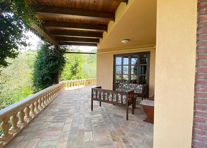 Mugs Pensionat Ljaknasi