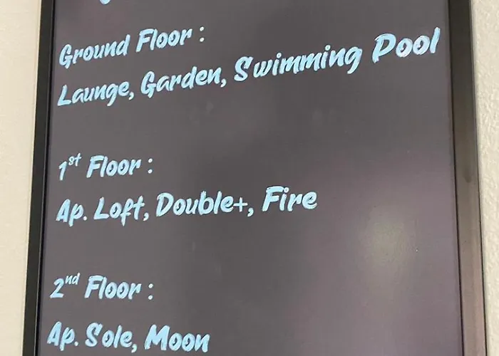 Πανσιόν Mugs 4*