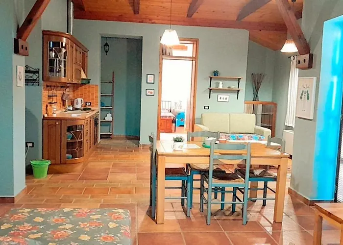 Πανσιόν Mugs 4*