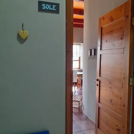 Mugs Guest house *