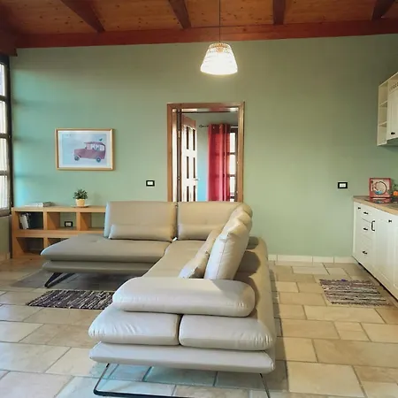 Mugs Guest house *