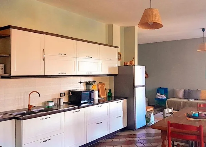 Mugs 招待所 Ljaknasi